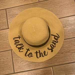 Straw sun hat